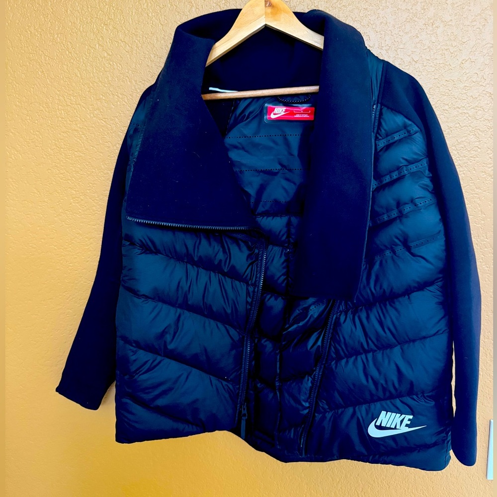 Nike Tech Fleece Aeroloft Coat